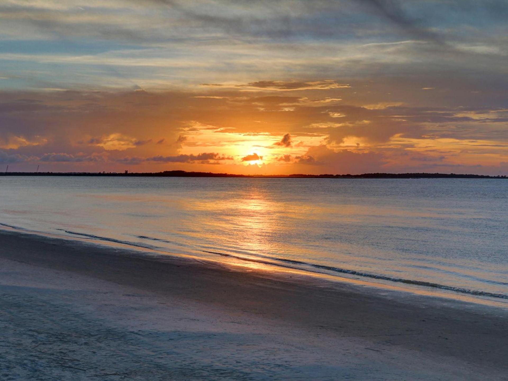 Beach And Racquet Tybee Island Bagian luar foto